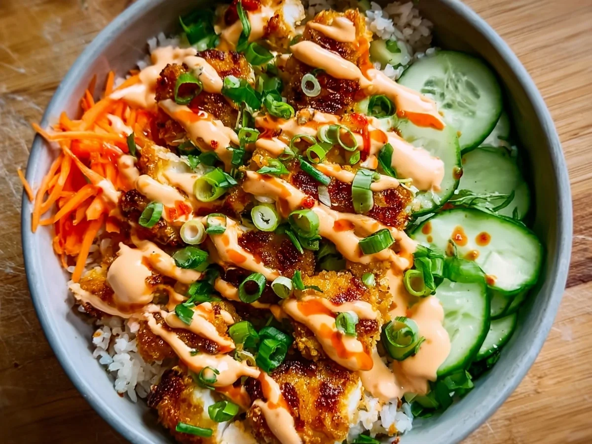 High-Protein Bang Bang Chicken Bowl for Meal Prep - Image 1