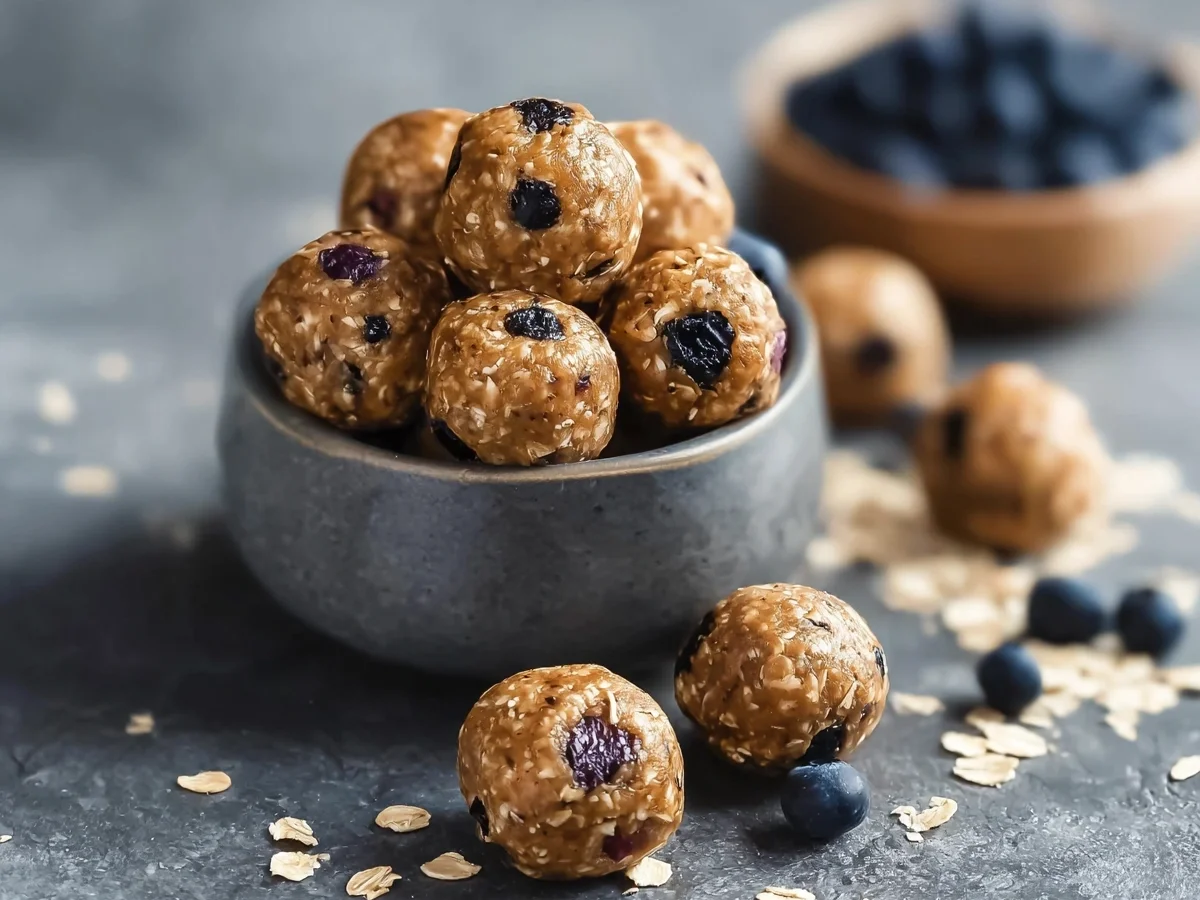 No-Bake Blueberry Muffin Protein Balls: Easy Snack - Image 2