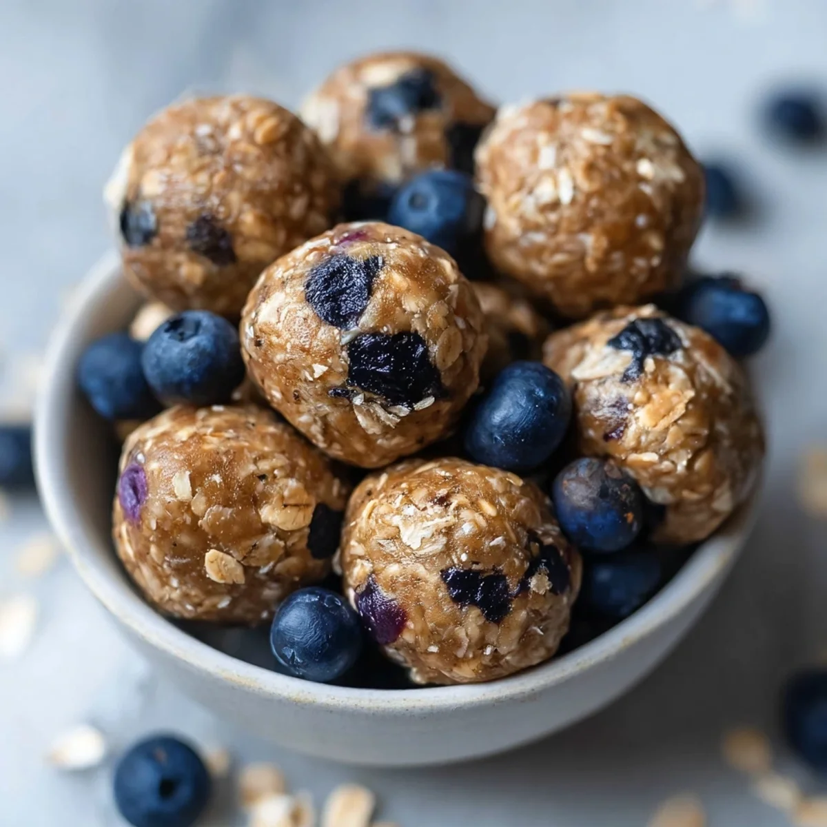 No-Bake Blueberry Muffin Protein Balls: Easy Snack